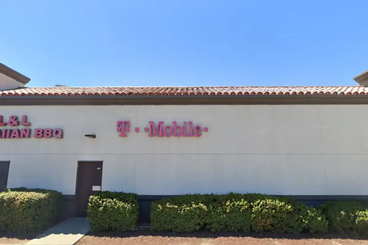 T-Mobile Gateway Plaza