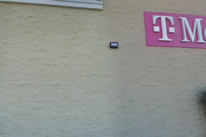 T-Mobile George Hopper Rd & I-5