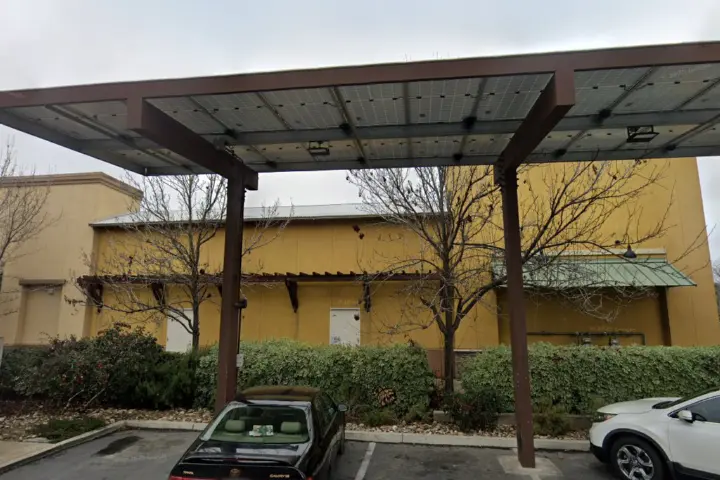 T-Mobile Golden Hills Plaza
