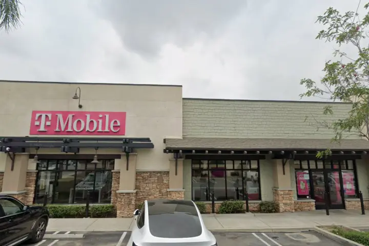 T-Mobile Grand & Route 66