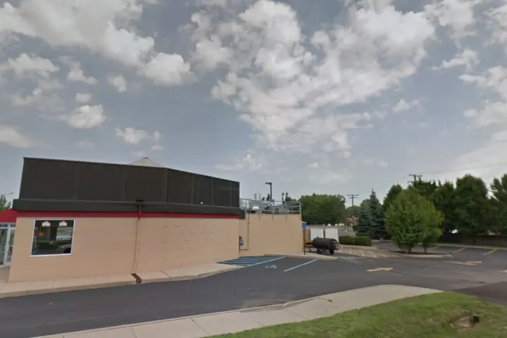 T-Mobile Gratiot & 16 Mile