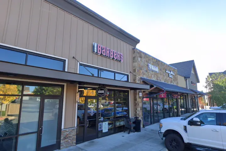 T-Mobile Happy Valley Crossroads
