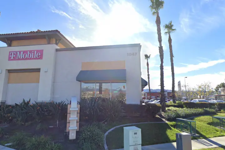 T-Mobile Harriman & Tippecanoe