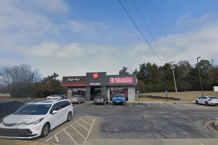 T-Mobile Harrison & 30th