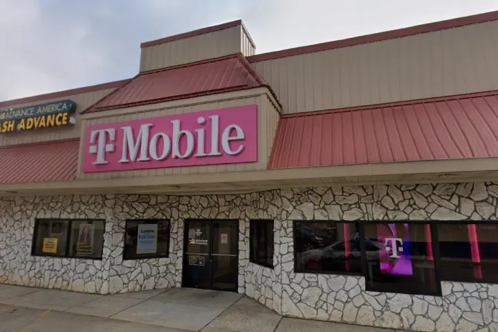 T-Mobile High St & Route 21