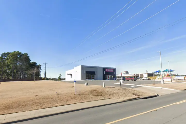T-Mobile Highway 25b & Lo Hawk Dr