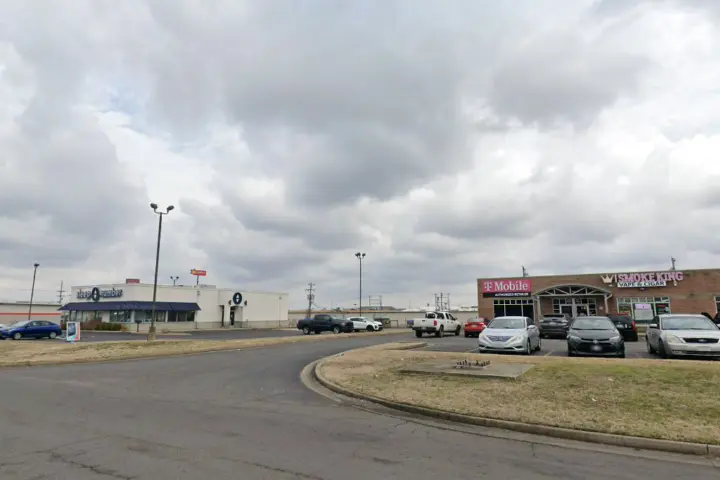 T-Mobile Hinkleville Rd & Bell Aire Dr
