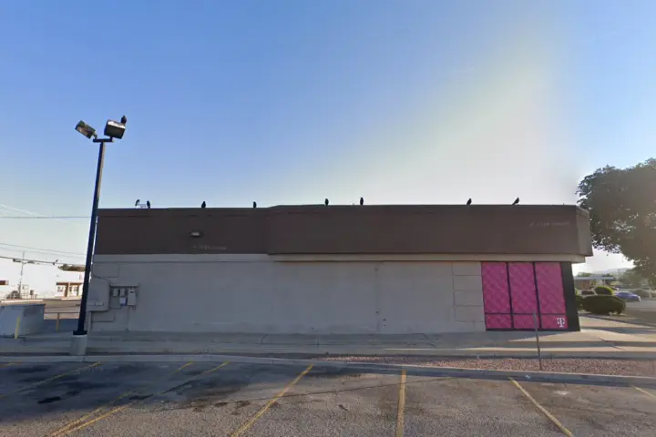 T-Mobile Hwy 491 & Metro