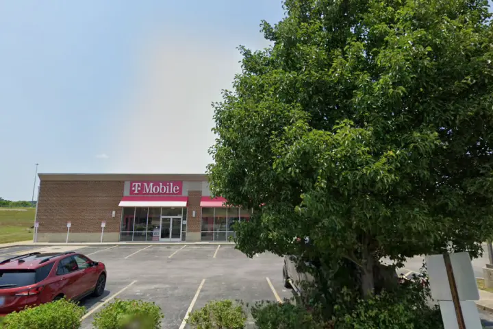 T-Mobile Jill St & Brenwood St