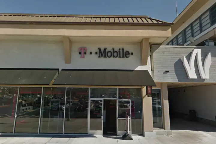 T-Mobile John Daly Blvd & Lake Merced
