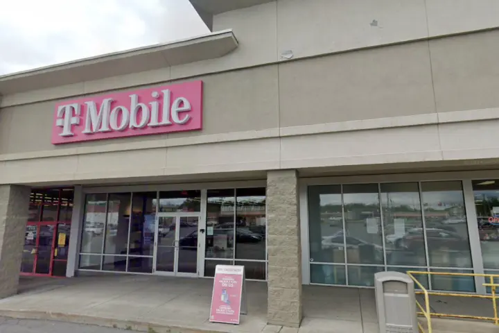 T-Mobile Johnstown Shopping Center