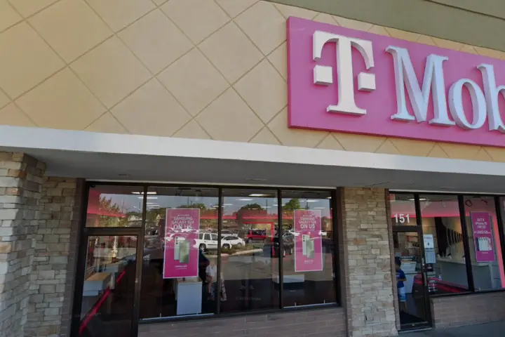 T-Mobile K7 & Sante Fe
