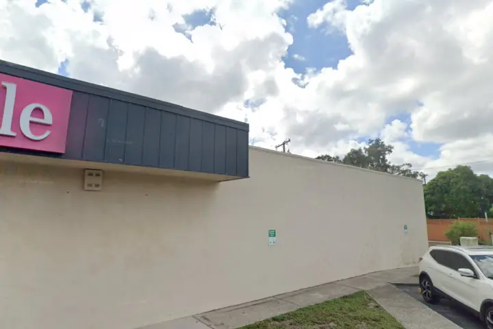 T-Mobile Kennedy Blvd & Gray Ct