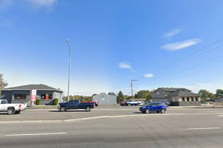 T-Mobile Kennewick Ave & 395