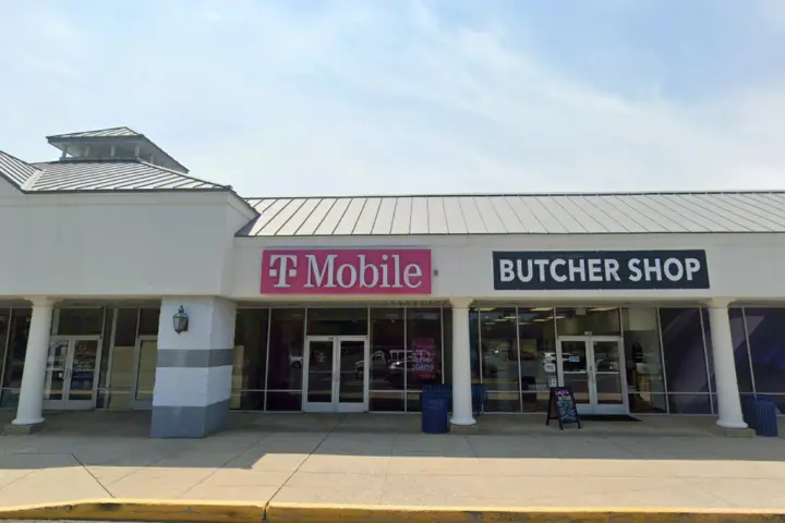 T-Mobile Kent Landing