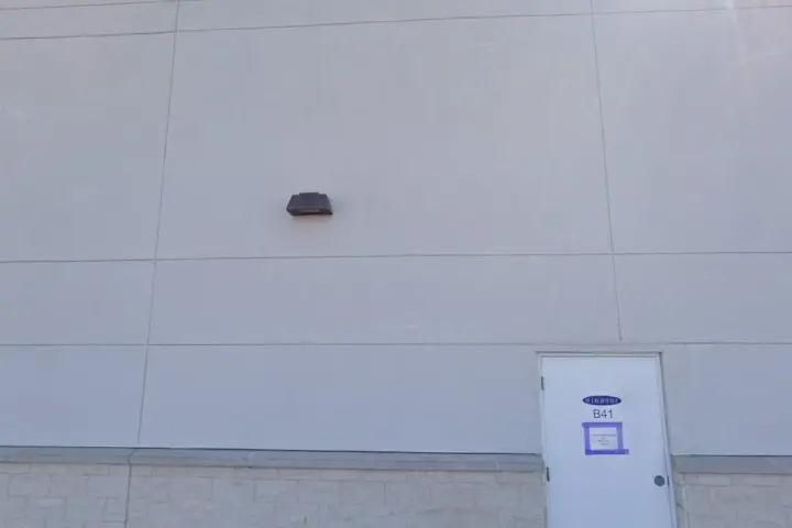 T-Mobile La Plaza Mall
