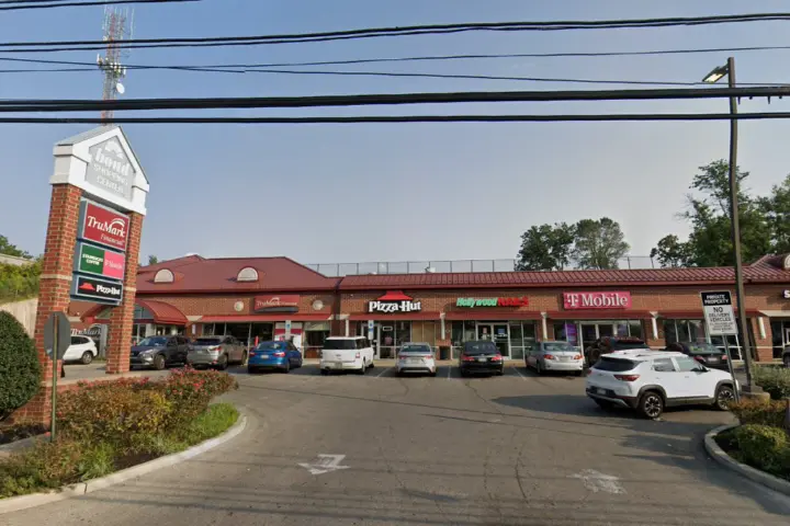 T-Mobile Lansdowne Ave & State Rd