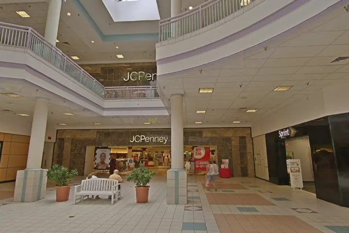 T-Mobile Logan Valley Mall