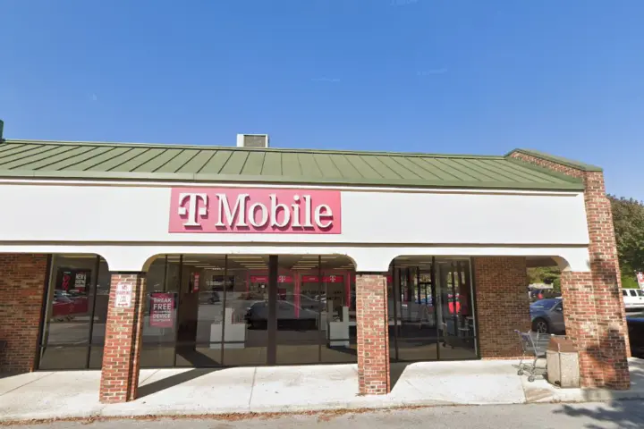 T-Mobile Maddex Square