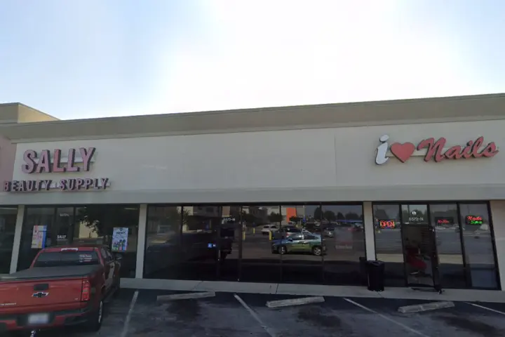 T-Mobile Madison & Lanier