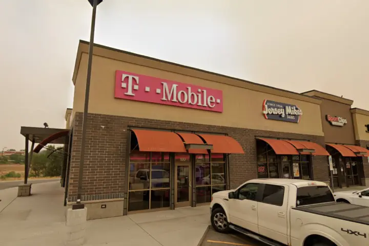 T-Mobile Main & Airport