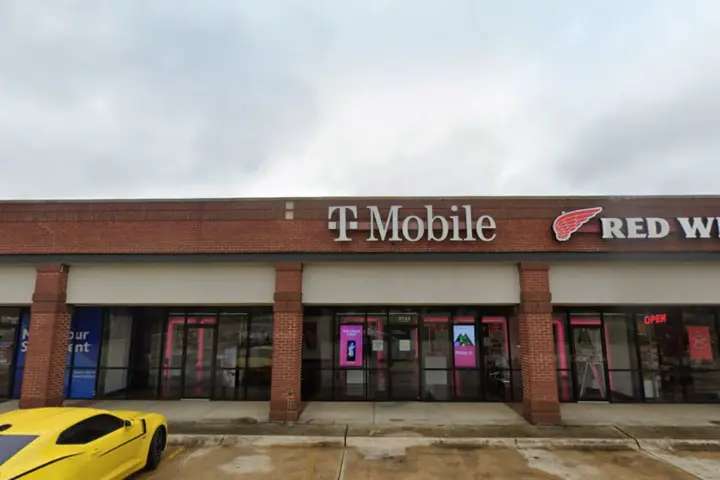 T-Mobile Mall Lane & I-30