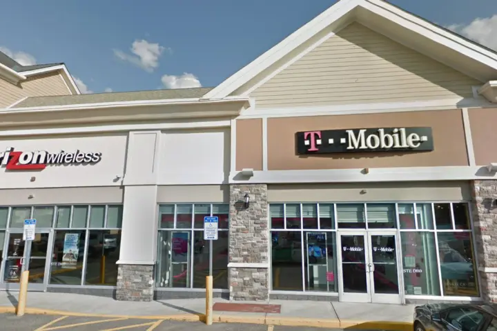 T-Mobile Mansfield Crossing