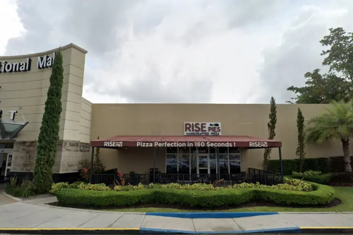 T-Mobile Miami International Mall