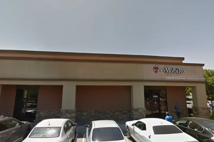 T-Mobile Monte Vista & Hwy 99