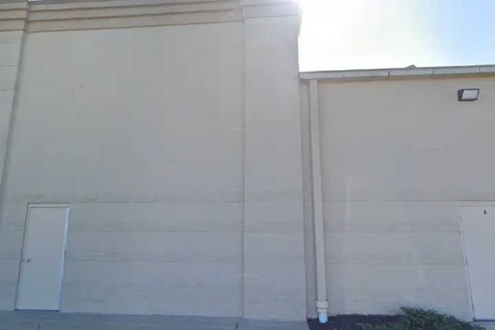 T-Mobile Mud Lane & Preston Hwy