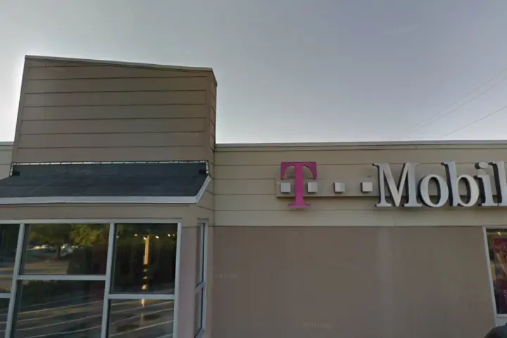 T-Mobile New Bern Ave & Trawick Rd