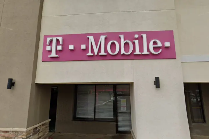 T-Mobile Nine Mile Rd
