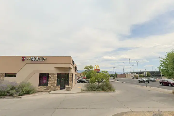 T-Mobile North & 12th