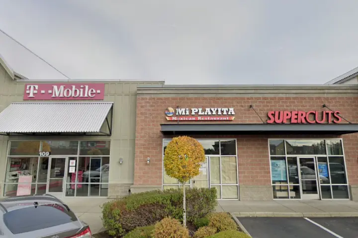 T-Mobile Olhava Way & WA 305