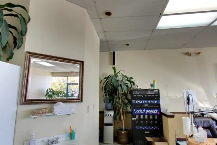 T-Mobile Overland Plaza