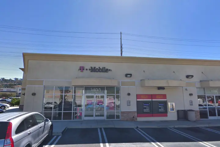 T-Mobile Pacific Coast Hwy & Anza