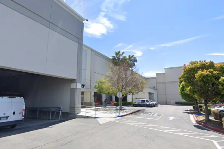 T-Mobile Pacific View Mall