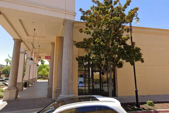 T-Mobile Palladio At Broadstone