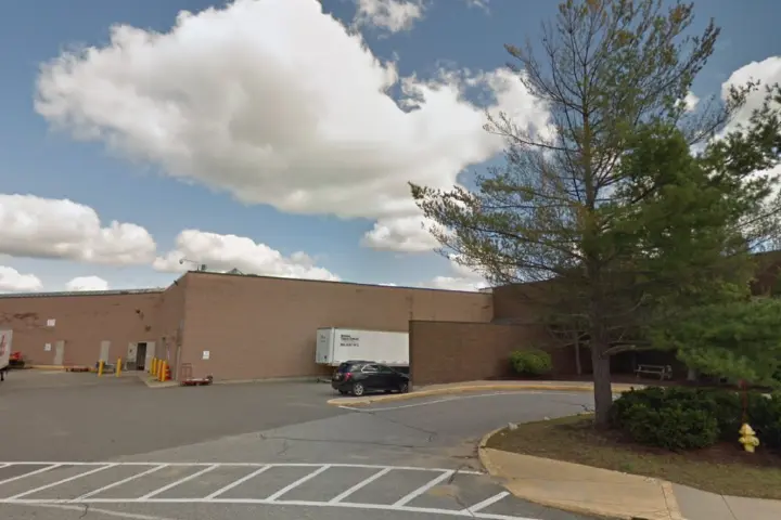 T-Mobile Pheasant Lane Mall