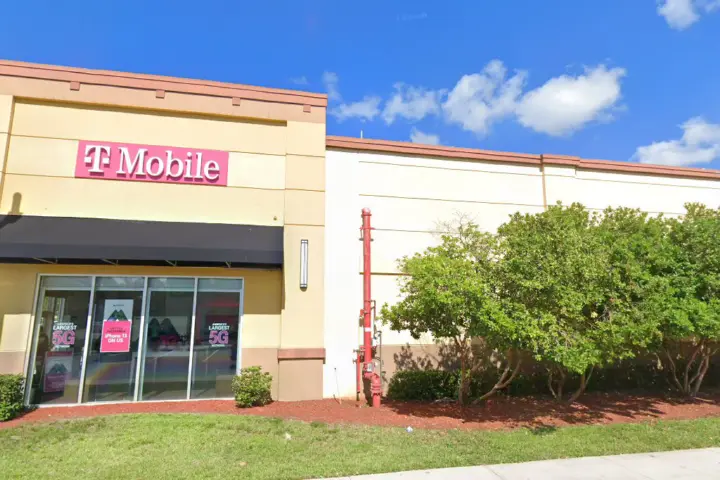 T-Mobile Pines & I-75
