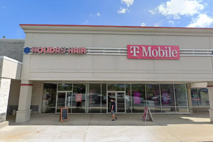 T-Mobile Pohatcong Plaza