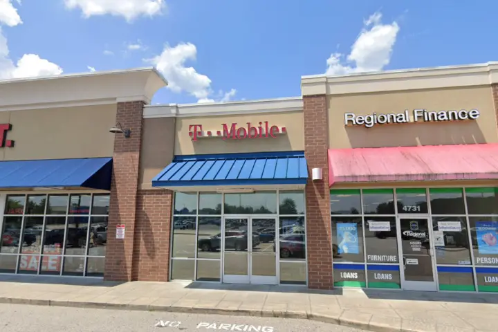 T-Mobile Ramsey Street & Treetop Dr
