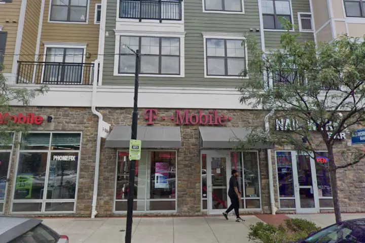 T-Mobile Rhode Island & Reed St