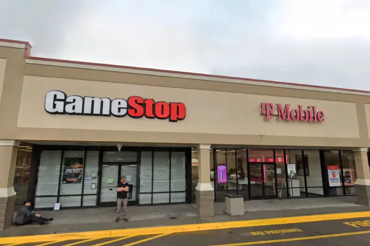 T-Mobile Ridgeview Plaza