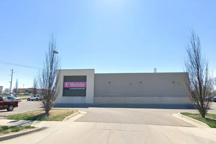 T-Mobile Rock Rd & Tall Tree Rd
