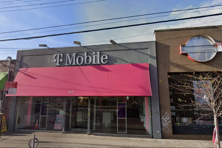 T-Mobile Rockaway Pkwy & Flatlands Ave