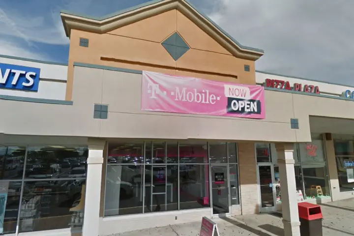 T-Mobile Route 113 & Route 309