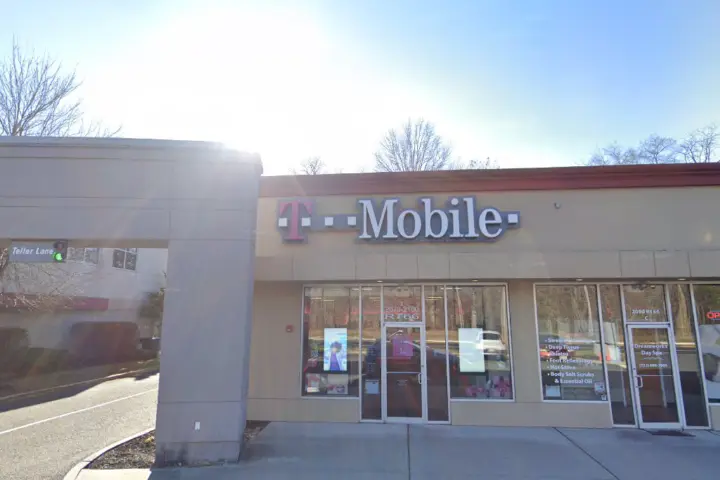 T-Mobile Route 66- Neptune