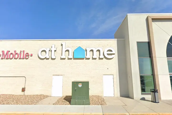 T-Mobile Rushmore Mall