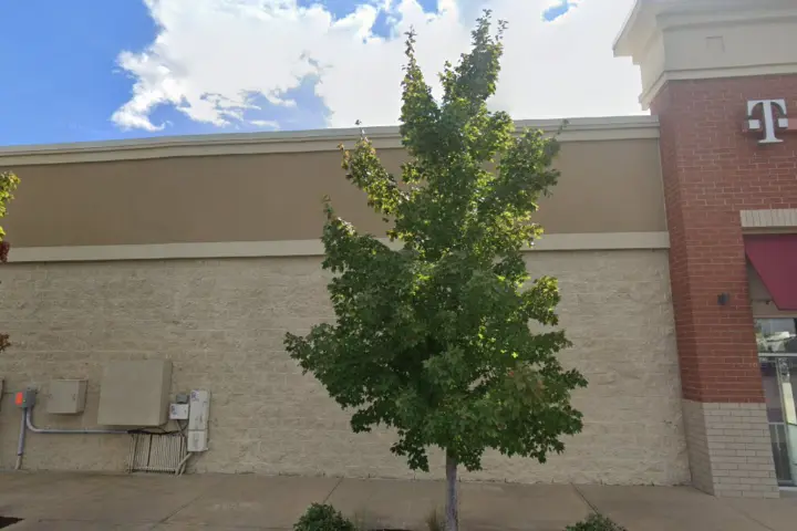 T-Mobile S Amity Rd & Dave Ward Drive